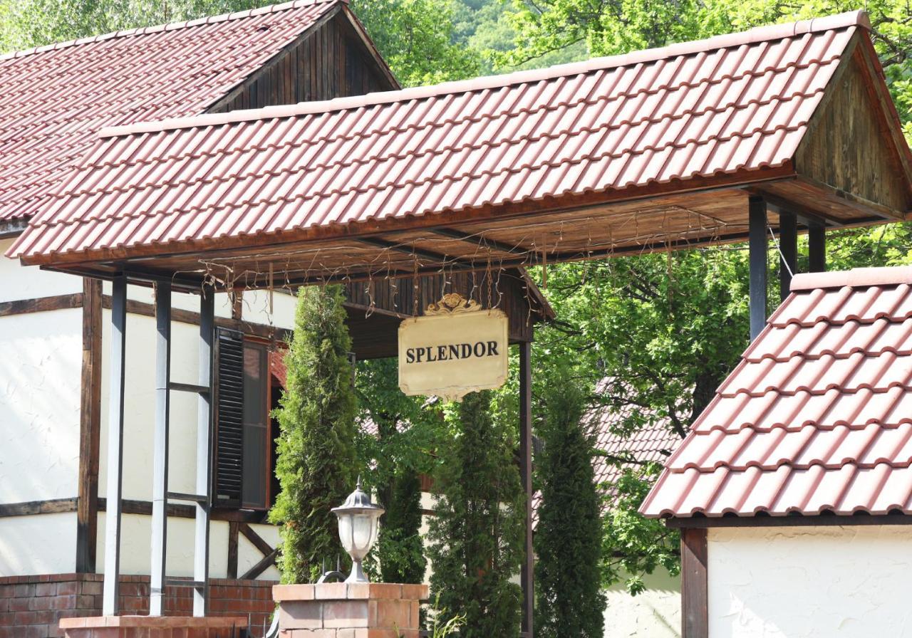 צ'אקאדזור Splendor Resort And Restaurant מראה חיצוני תמונה