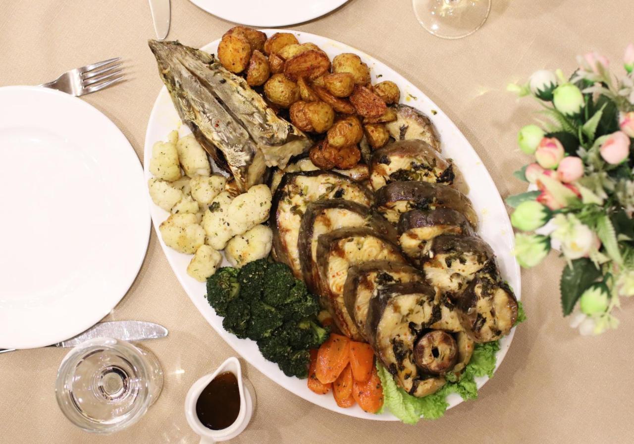 צ'אקאדזור Splendor Resort And Restaurant מראה חיצוני תמונה