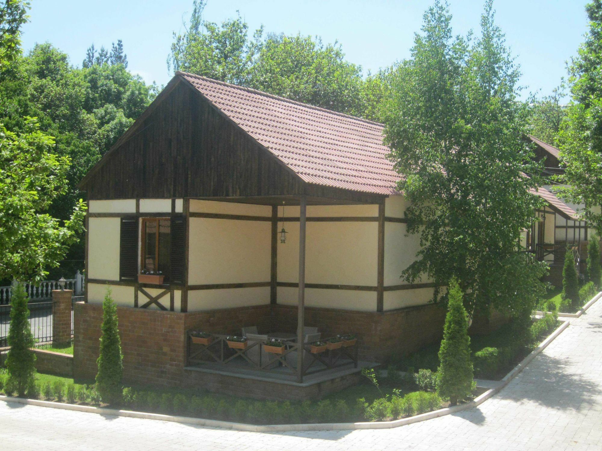 צ'אקאדזור Splendor Resort And Restaurant מראה חיצוני תמונה